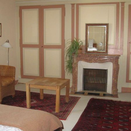 Le Petit Bois Bed & Breakfast Chateau-la-Valliere Exterior photo